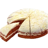 Huisgemaakte toetjes en gebak.