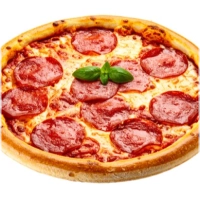 Alle pizza’s worden belegd met tomatensaus en kaas.